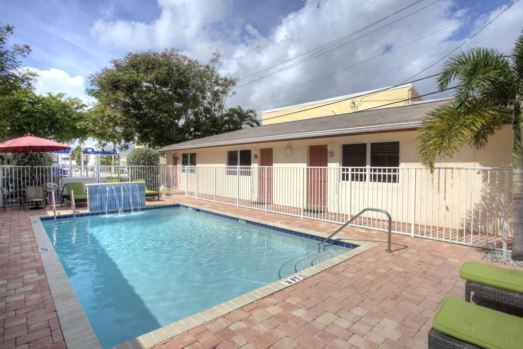 Lauderdale Villas By The Sea Bagian luar foto