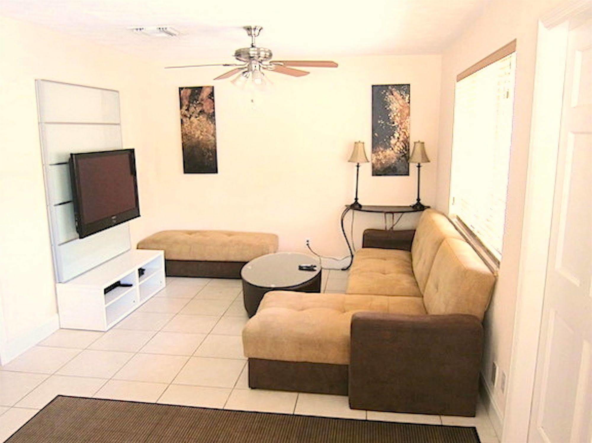 Lauderdale Villas By The Sea Bagian luar foto