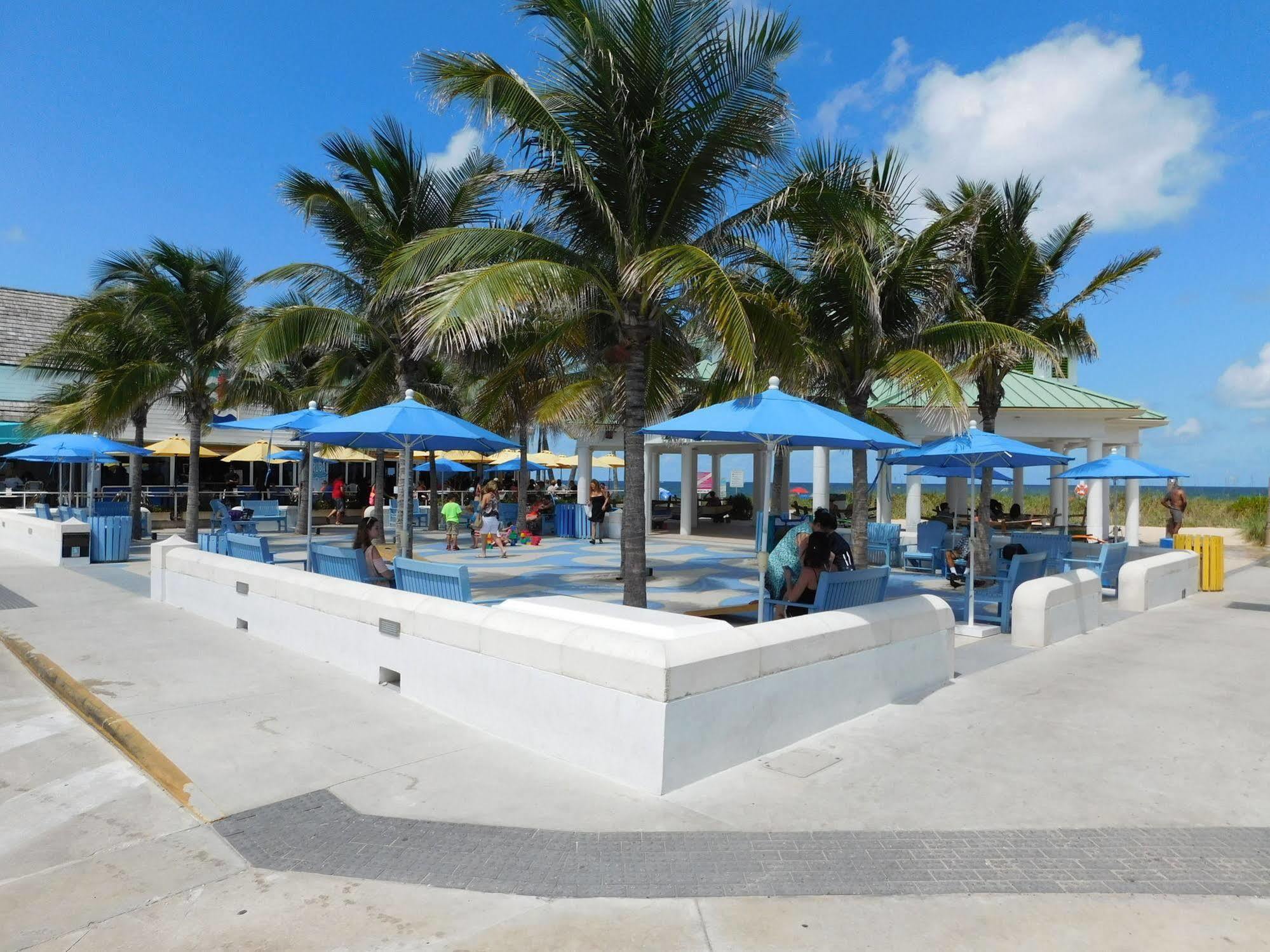Lauderdale Villas By The Sea Bagian luar foto
