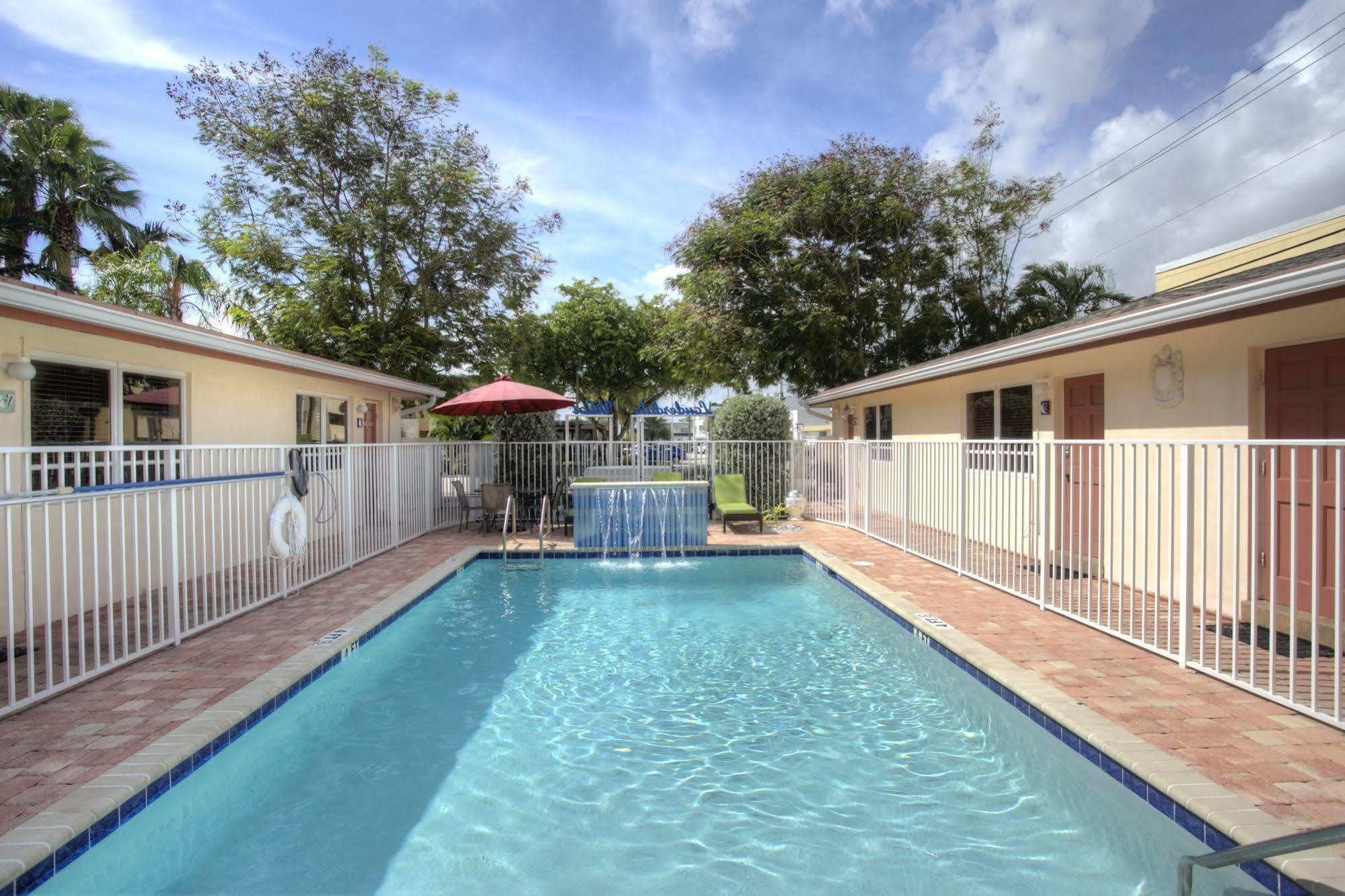 Lauderdale Villas By The Sea Bagian luar foto